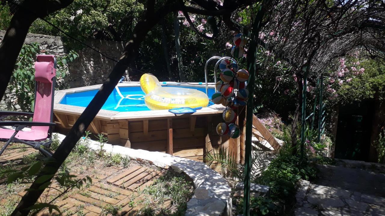 Caraussane Caractere Terrasse Sur Jardin Et Wifi Via Fibre En Coeur De Ville Sete Ngoại thất bức ảnh